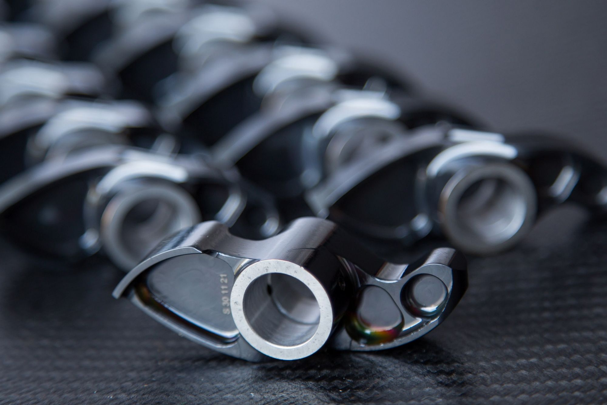 Race Rocker Arm DLC Coated RSR Twin Pad Type 93.9 Grams