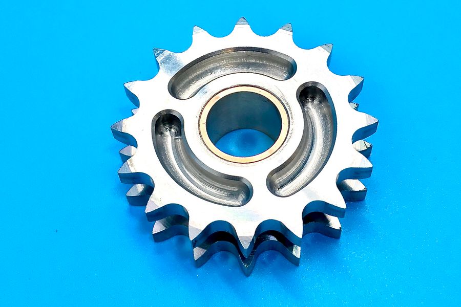 Idler Sprocket Steel 16 Teeth Bushed and Machined